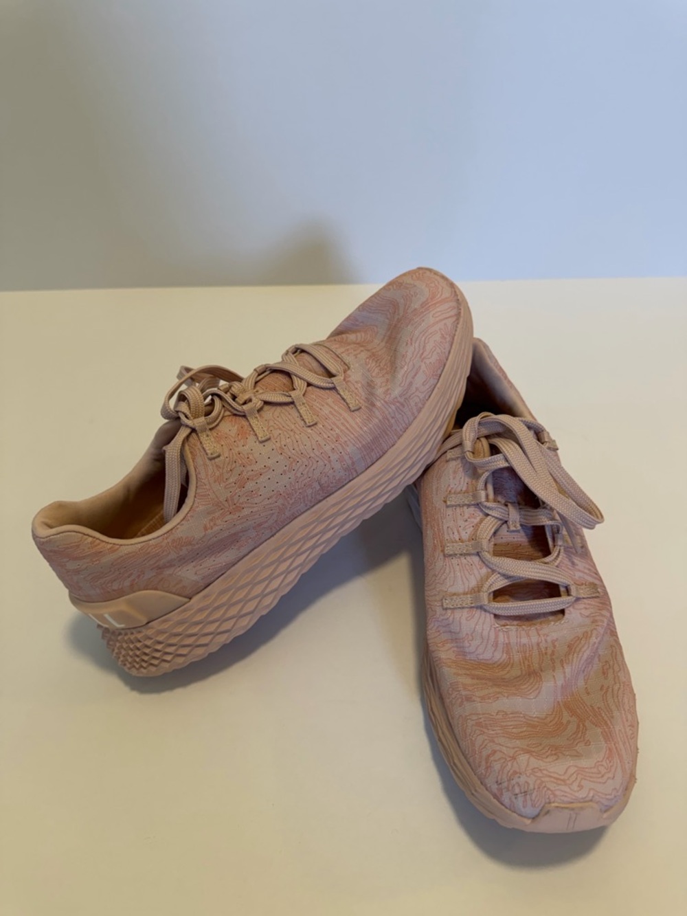 Nobull Floral Ripstop Runner in Dusty Rose Windstep Womens Size 10